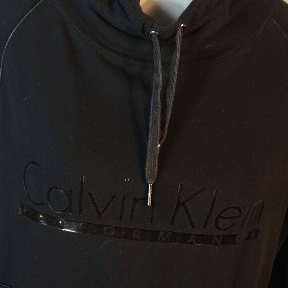 Calvin Klein Performance Quick Dry Women's Athletic Top - Picture 2 of 8